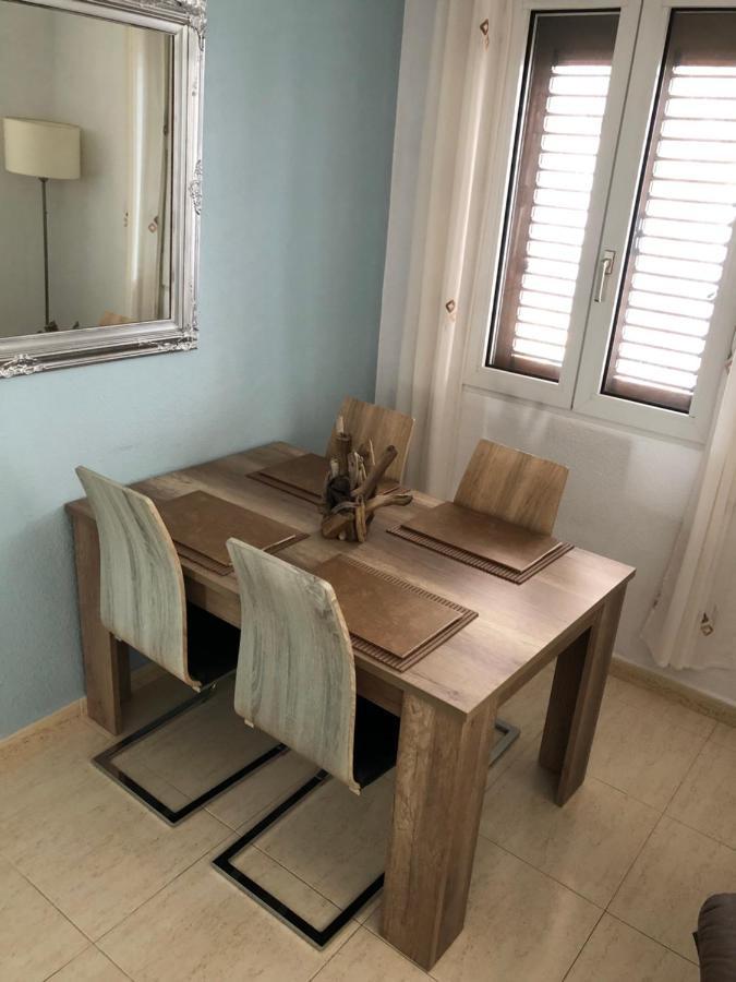 Apartment Port *